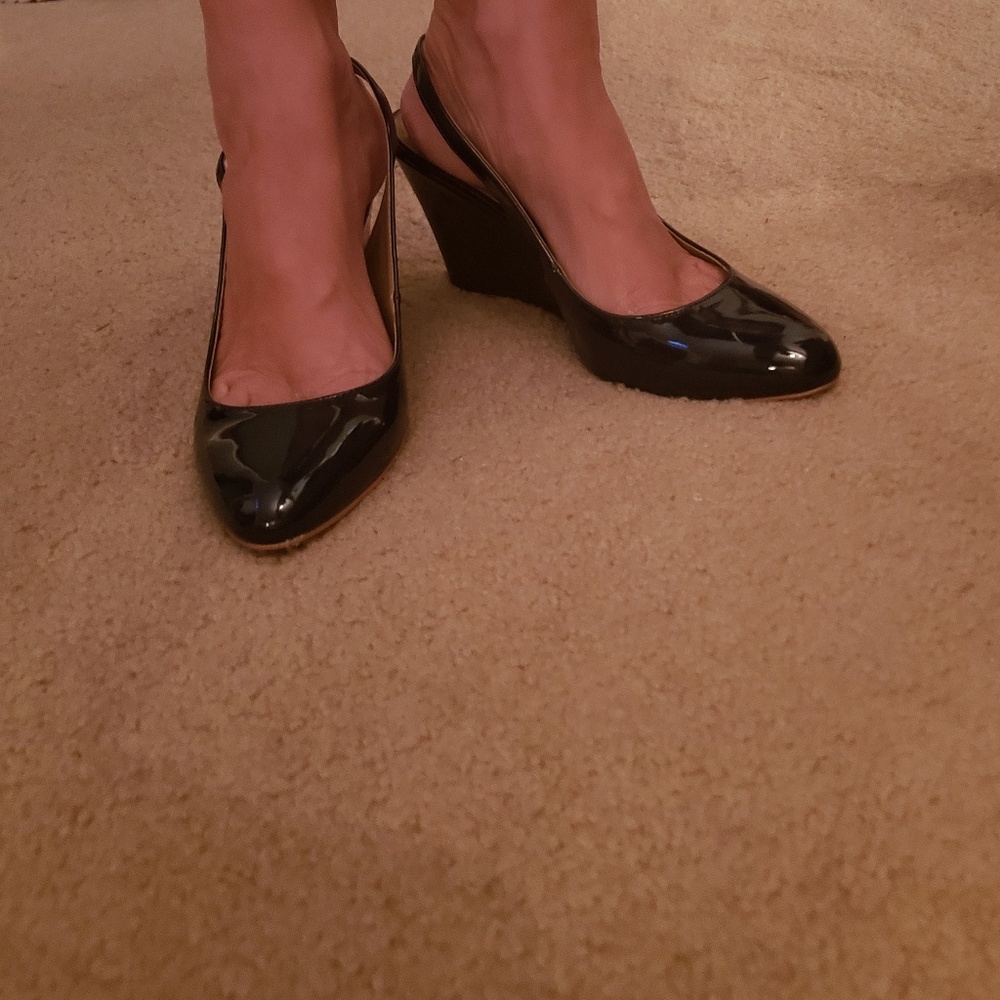 Navy Patent Wedges - Picture 6 of 8